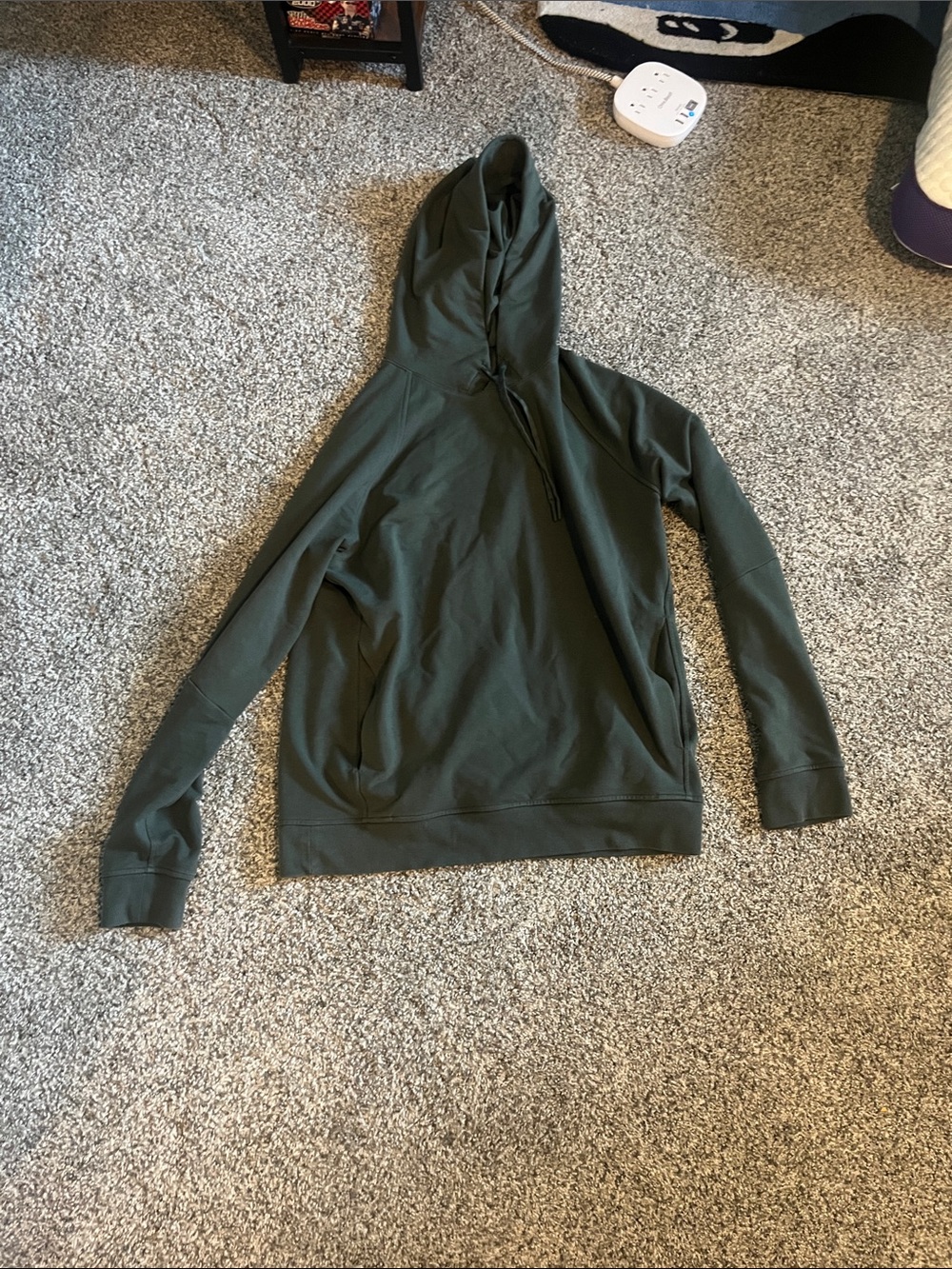 lululemon athletica Men's V-Neck Hooded Sweater in Dark Green